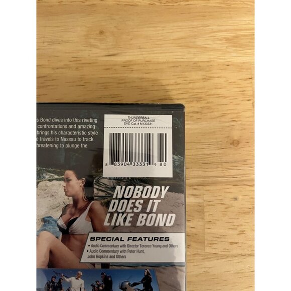 Thunderball 1965 DVD James Bond Sean Connery Adventure Vintage New Sealed - Picture 4 of 4